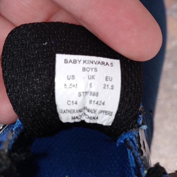 🆕Saucony | Kinvara 5 Kids Sneakers Size 5.5C - Picture 10 of 11